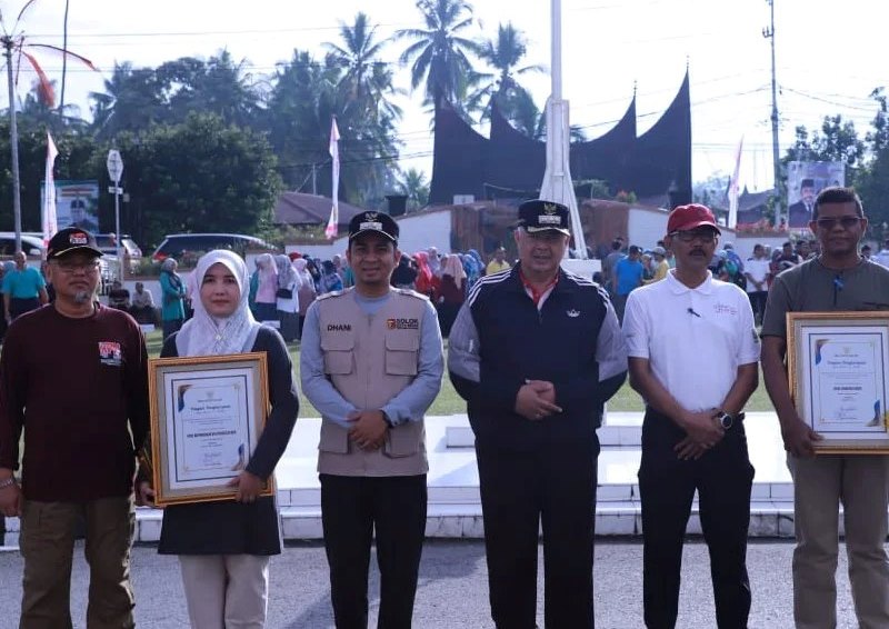 Berita Gambar